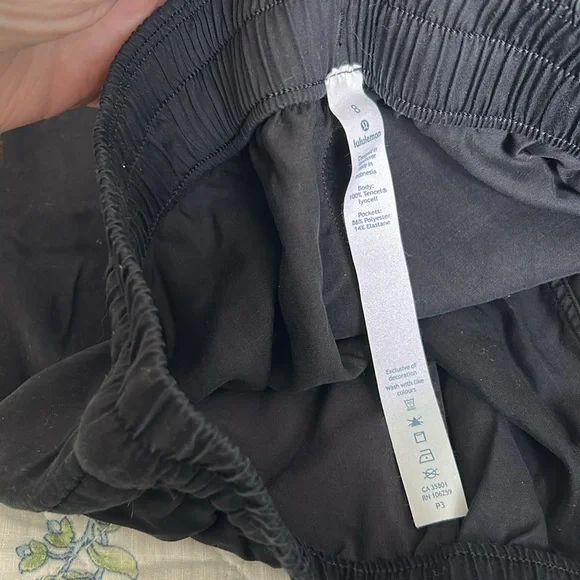 Lululemon I 8Draw String Black Shorts